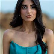 Insegnante laureata, offre lezioni di Italiano, storia, geografia